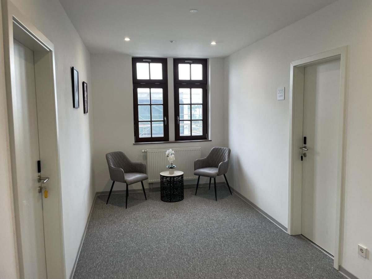 Hotel-Am-Bahnhof Stuttgart-ディツィンゲン エクステリア 写真
